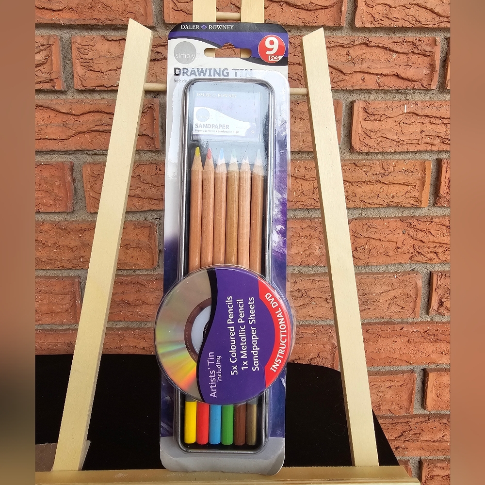 Daler-Rowney Drawing Tin with Colored Pencils
